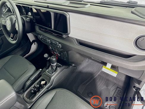 New 2026 Jeep Gladiator Sport image 31