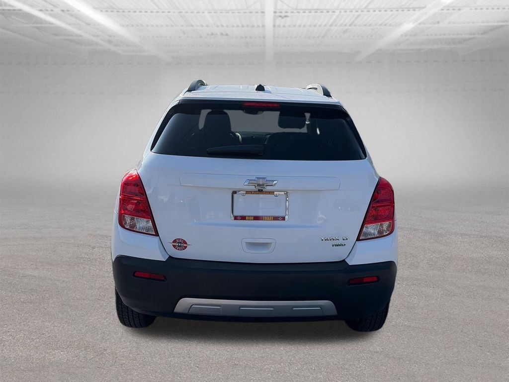 Used 2015 Chevrolet Trax LT w/ LT Plus Package AWD/4WD image 5