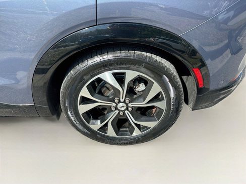Used 2021 Ford Mustang Mach-E Premium RWD image 18