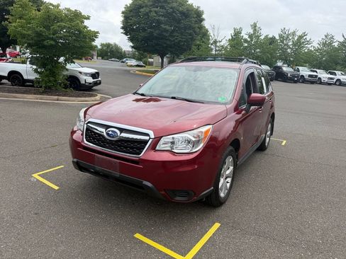 Used 2015 Subaru Forester 2.5i Premium w/ Popular Package #2 AWD/4WD image 3