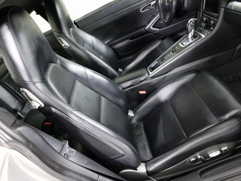 Used 2013 Porsche 911 Carrera 4S AWD/4WD image 31