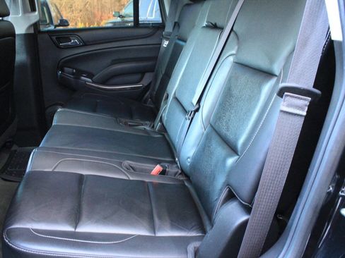 Used 2015 Chevrolet Tahoe LT image 13