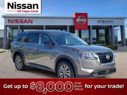 Used 2025 Nissan Pathfinder S
