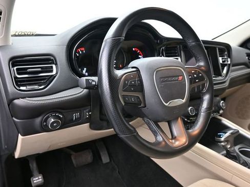 Used 2022 Dodge Durango SXT w/ Anodized Platinum Package AWD/4WD image 27