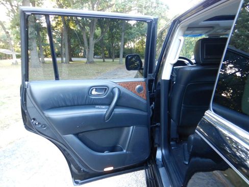 Used 2017 Nissan Armada Platinum w/ Captain Seat Package image 14