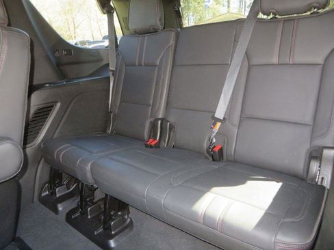 Used 2021 Chevrolet Tahoe RST w/ Luxury Package image 29