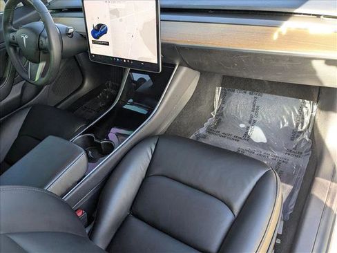 Used 2019 Tesla Model 3 Long Range image 23