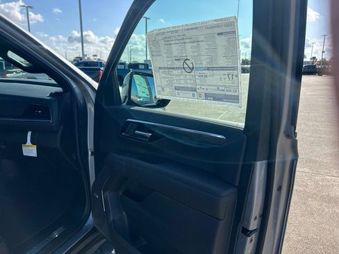 New 2026 Chevrolet Tahoe Z71 w/ Comfort Package AWD/4WD image 21
