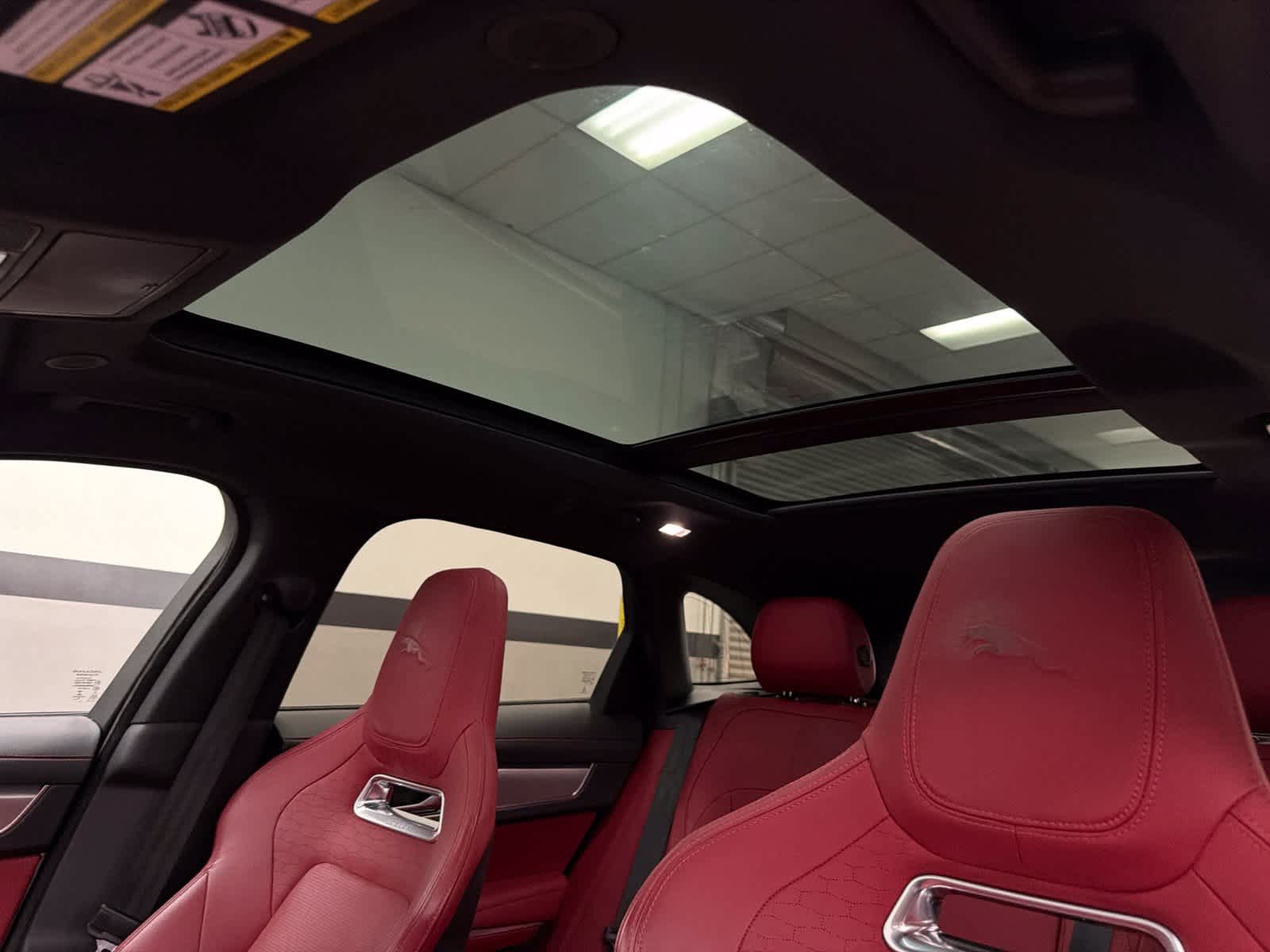 Used 2023 Jaguar F-PACE R-Dynamic S AWD/4WD image 26