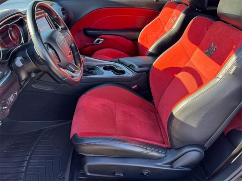 Used 2021 Dodge Challenger R/T Scat Pack image 12