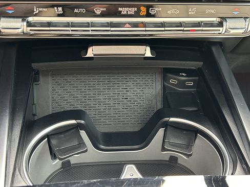 Certified 2025 Mercedes-Benz G 550 image 34