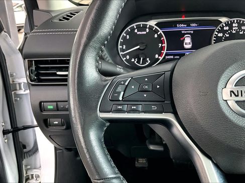 Used 2023 Nissan Sentra SV w/ All-Weather Package FWD image 23