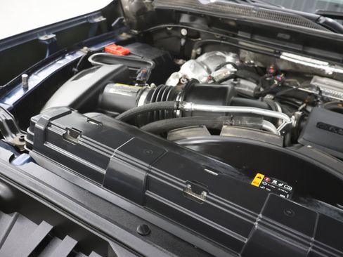 Used 2023 GMC Sierra 3500 SLT w/ Gooseneck/5TH Wheel Package image 20