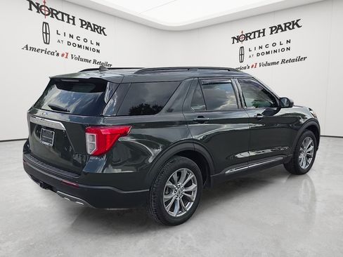 Used 2022 Ford Explorer XLT w/ Equipment Group 202A RWD image 5
