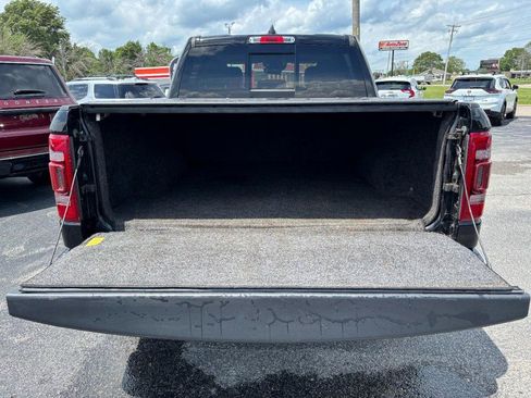 Used 2021 RAM 1500 Laramie AWD/4WD image 6