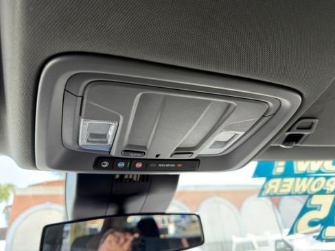 Used 2025 Chevrolet Silverado 2500 LT w/ Convenience Package image 36