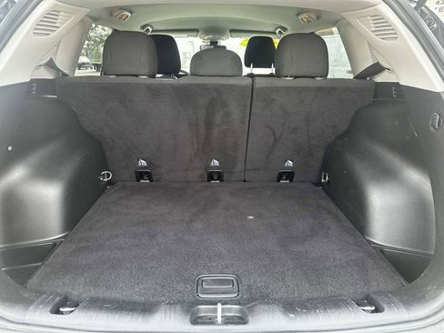 Used 2022 Jeep Compass Sport image 20