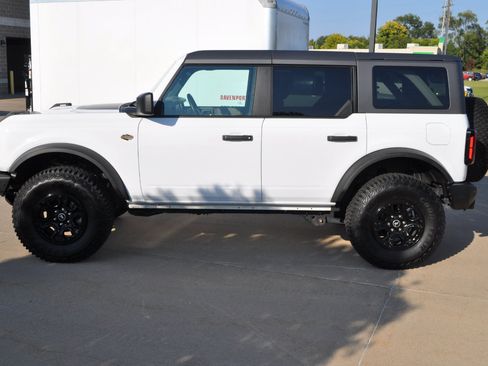 Used 2022 Ford Bronco Wildtrak image 26