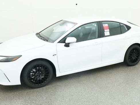 New 2026 Toyota Camry LE FWD image 2