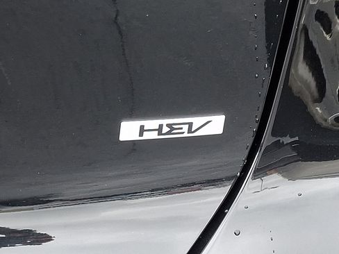 Used 2023 Kia Niro EX FWD image 32