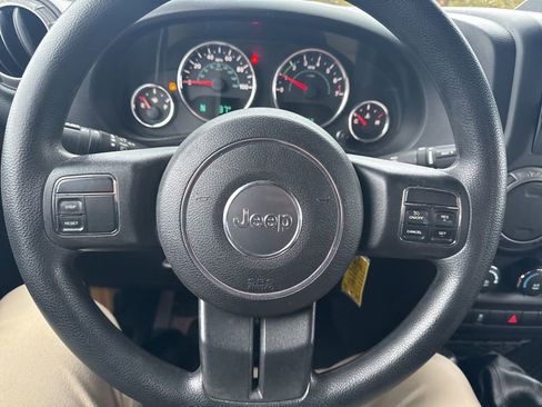 Used 2014 Jeep Wrangler Sport image 11