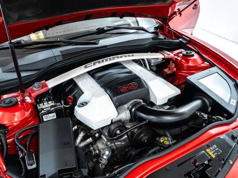 Used 2012 Chevrolet Camaro SS w/ RS Package RWD image 31