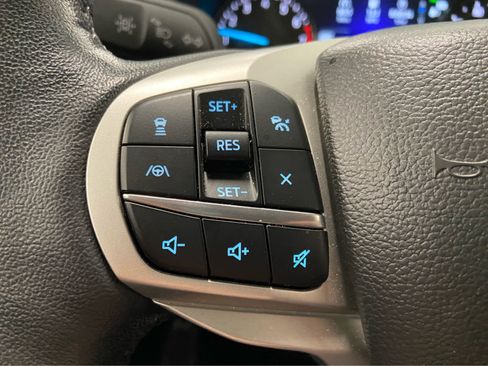 Used 2023 Ford Explorer Limited w/ Equipment Group 301A image 26