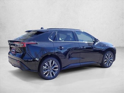 New 2026 Subaru Solterra image 4