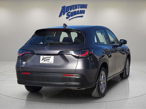 Used 2025 Honda HR-V LX image 6