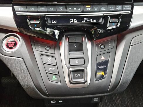 Certified 2025 Honda Odyssey Sport-L image 20