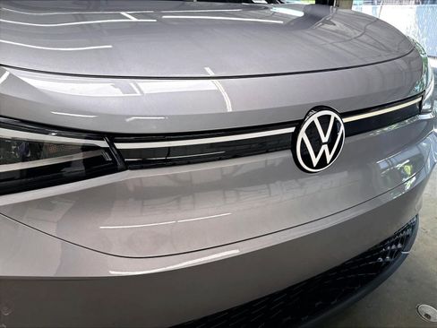 Used 2023 Volkswagen ID.4 Pro RWD image 34