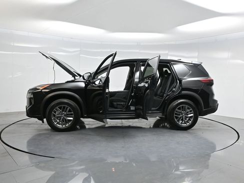 Used 2024 Nissan Rogue S image 44