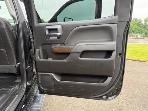 Used 2019 GMC Sierra 3500 Denali w/ Duramax Plus Package AWD/4WD image 19