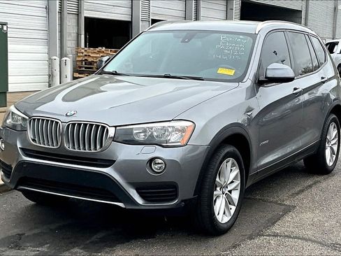 Used 2016 BMW X3 xDrive28i image 2
