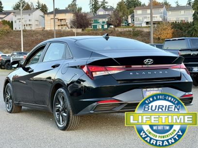 Used 2022 Hyundai Elantra SEL w/ Cargo Package
