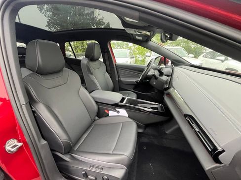Certified 2023 Volkswagen ID.4 S RWD image 12