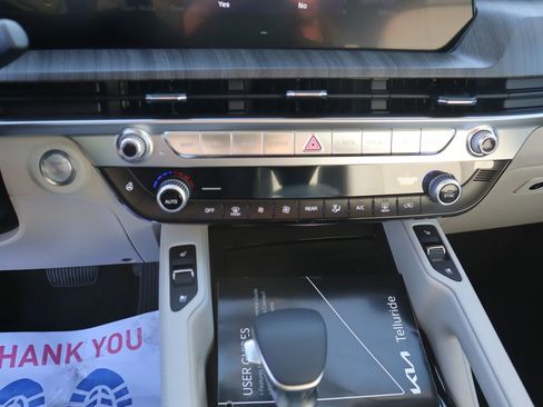 New 2025 Kia Telluride EX image 35