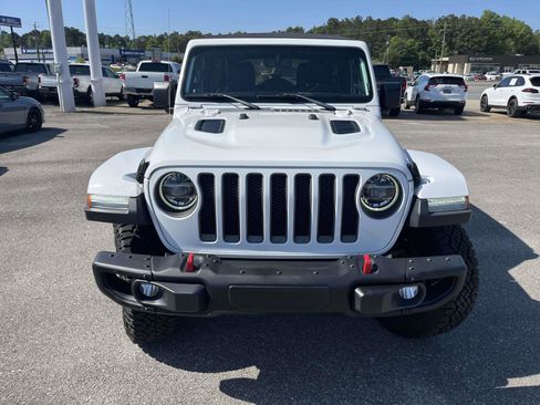 Used 2019 Jeep Wrangler Unlimited Rubicon AWD/4WD image 2