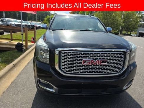 Used 2016 GMC Yukon XL Denali w/ Open Road Package AWD/4WD image 13