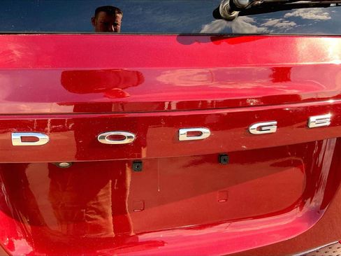 Used 2019 Dodge Grand Caravan SXT FWD image 32