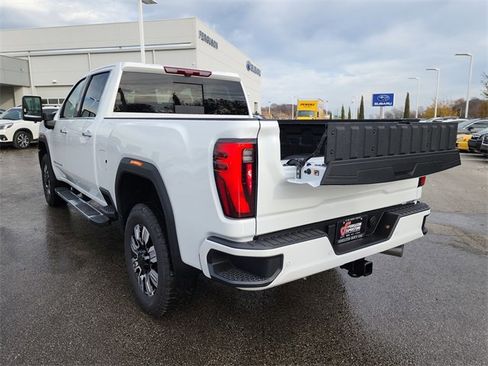 New 2026 GMC Sierra 2500 Denali w/ Denali Reserve Package image 5