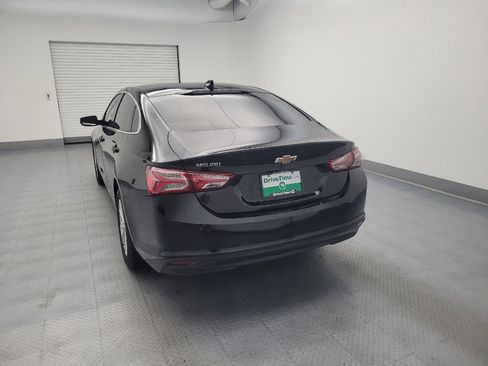 Used 2021 Chevrolet Malibu LT FWD image 6