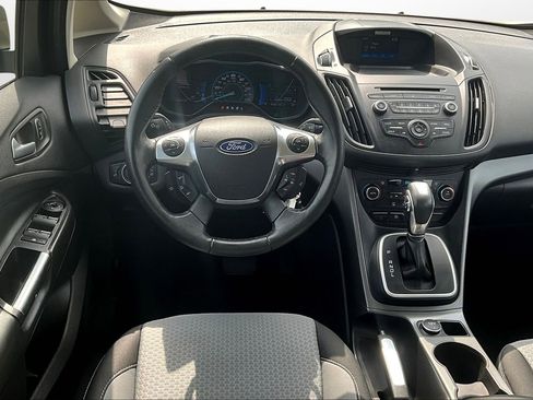 Used 2017 Ford C-MAX SE image 5