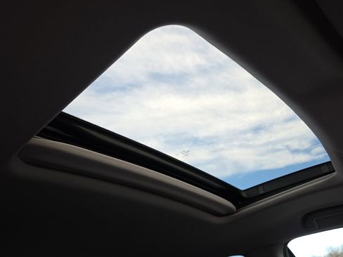 Used 2019 Honda Ridgeline RTL-T image 16