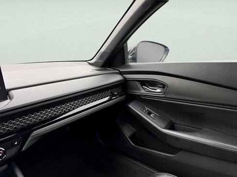 Used 2024 Honda Accord Sport image 26