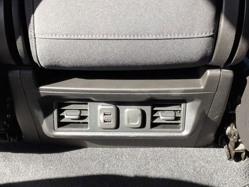 Used 2020 Chevrolet Silverado 1500 LT w/ Texas Edition image 18