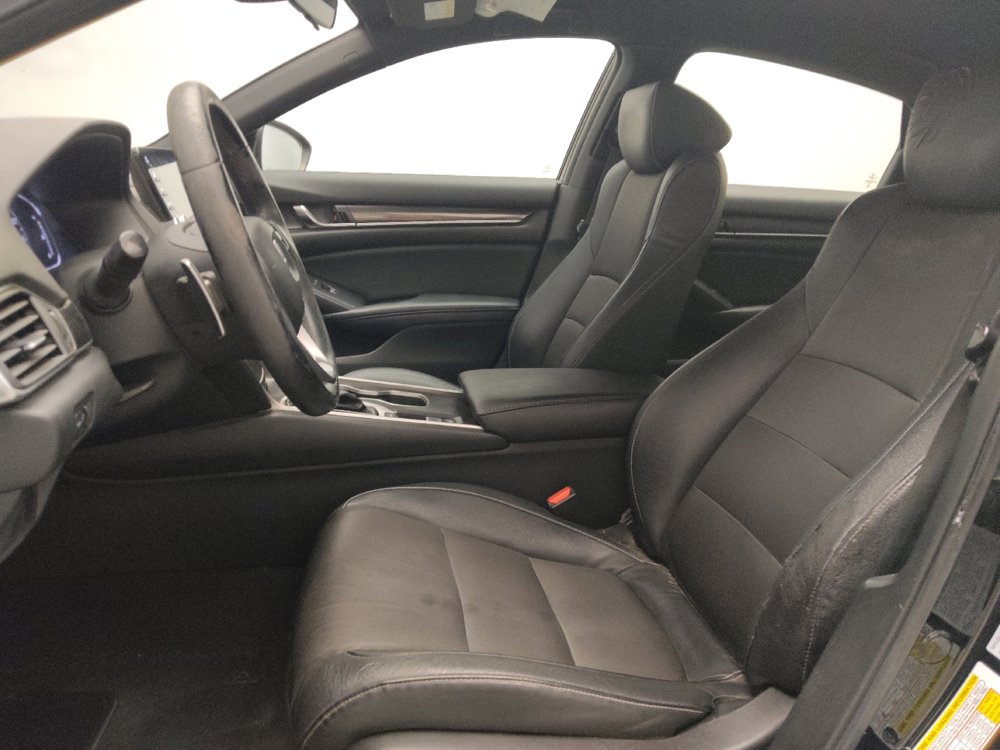 Used 2018 Honda Accord Sport image 17