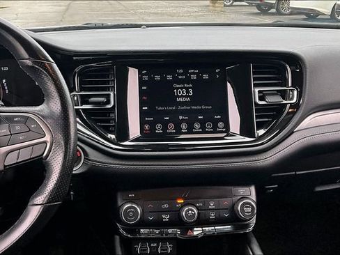 Used 2021 Dodge Durango SXT w/ Trailer Tow Group IV AWD/4WD image 9