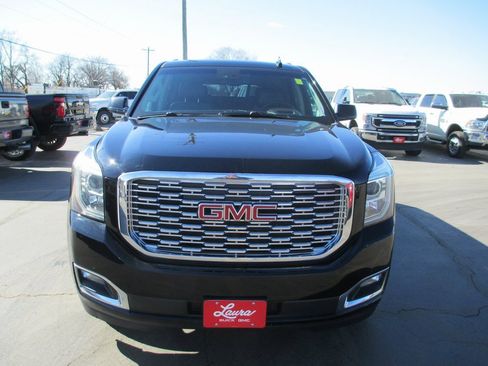 Used 2018 GMC Yukon Denali w/ Denali Ultimate Package image 11