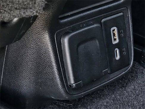 Used 2021 Chevrolet TrailBlazer LT image 13